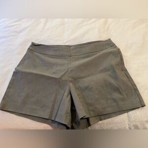 NWOT Margaret M Pull On Shorts